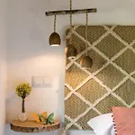 Casas De Xisto * Raiva