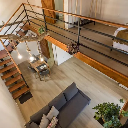 Casas De Xisto * Raiva